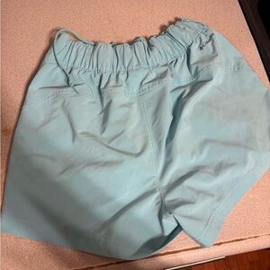 Columbia Women's Sky Blue Athletic Shorts size m